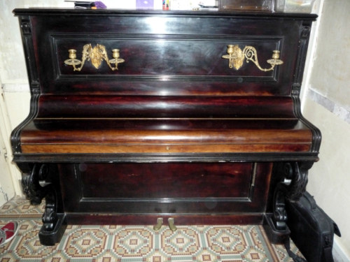 Photo : Piano droit Klein 1895