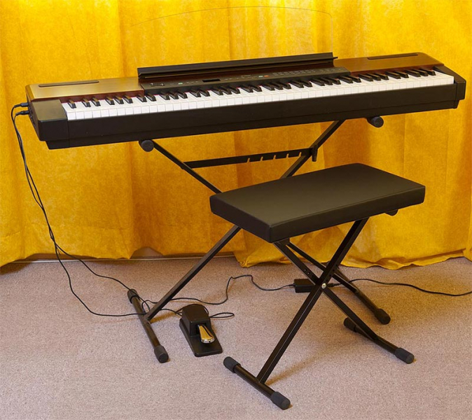 Photo annonce Piano  Yamaha  P  120 + pied X + banc clavier