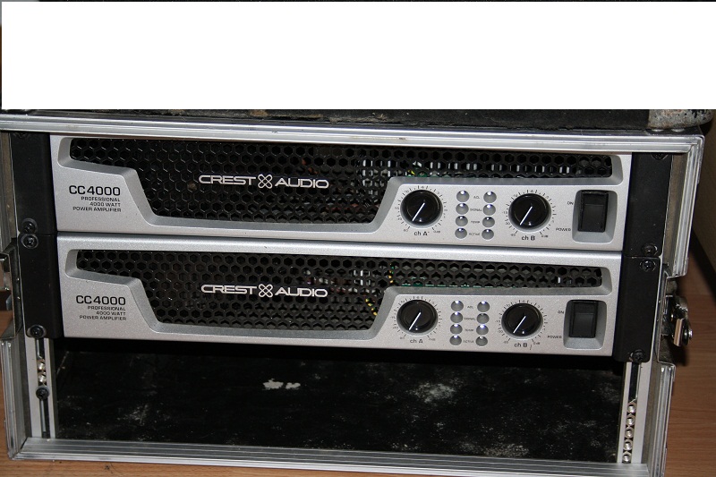 Photo annonce Crest            Audio CC 4000 2 amplis