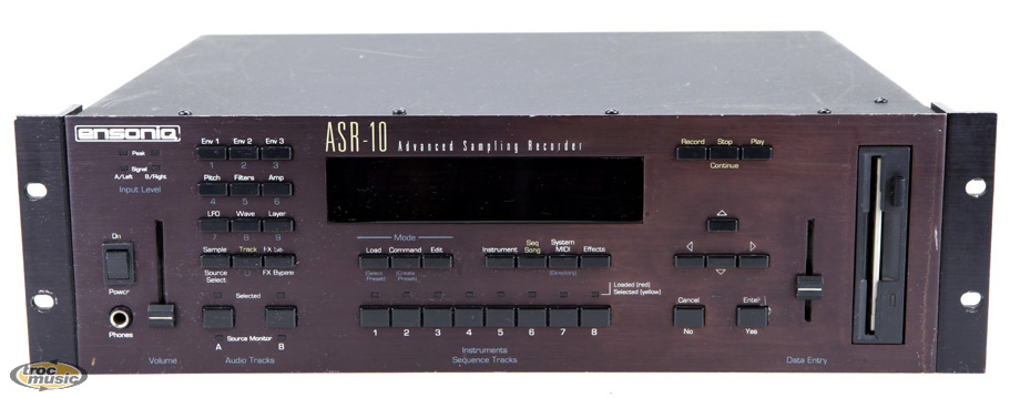 Photo annonce Ensoniq  ASR  10 Rack SCSI + sorties separees