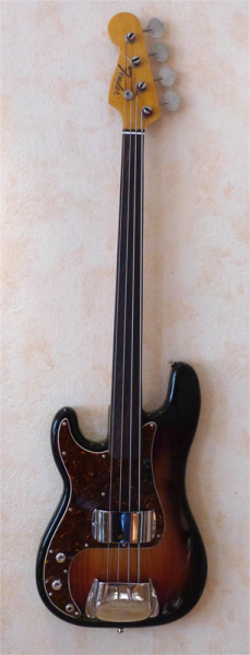 Photo annonce FENDER Precision Bass Fretless gaucher