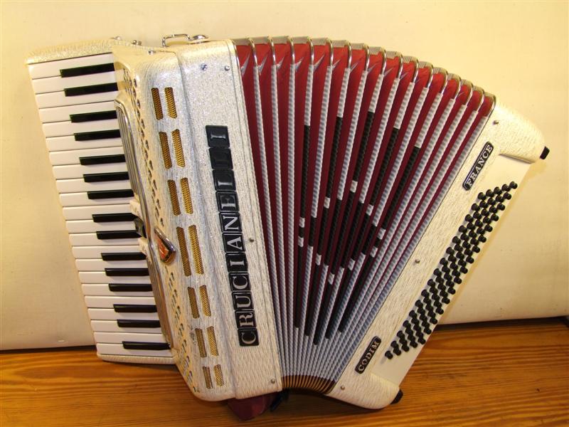 Photo annonce Accordeon Crucianelli Piano 80 Basses
