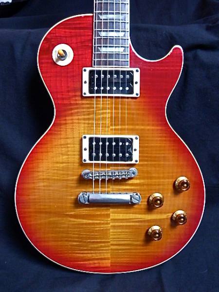 Photo annonce Gibson Les Paul Classic premium plus 1993