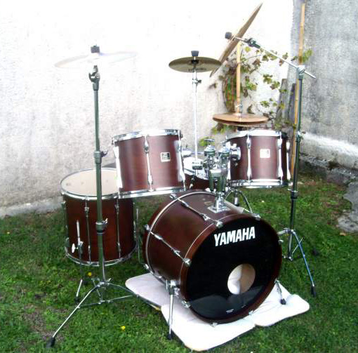 Photo annonce Yamaha Stage custom complete avec Cymbales