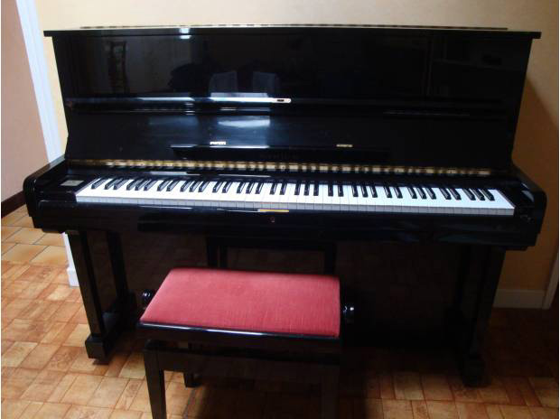Photo annonce Piano Droit Samick 118 console Noir laque