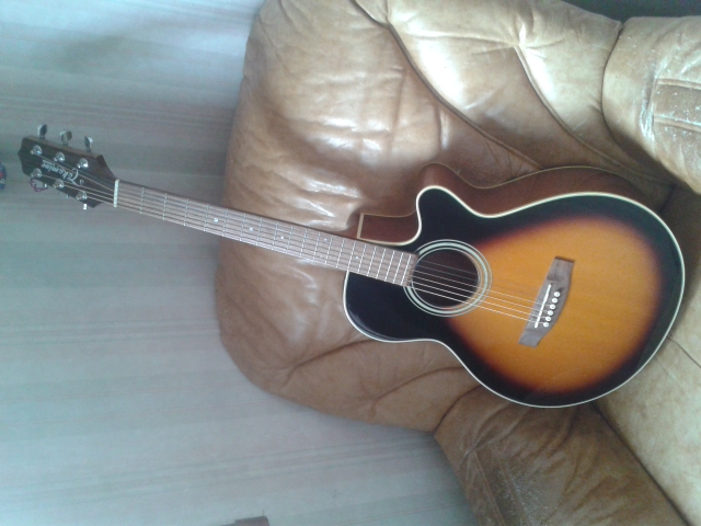 Photo annonce Takamine      EG260C BSB electro acoustique