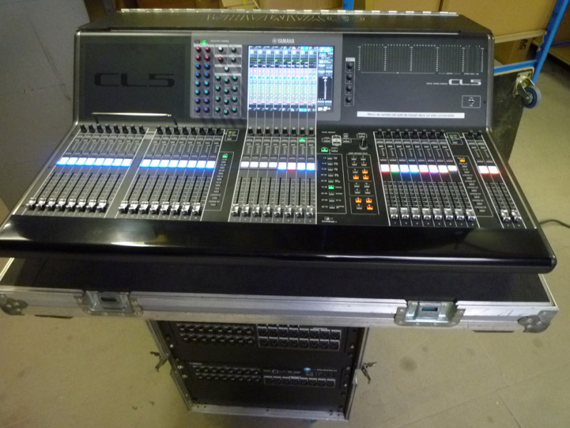 Photo annonce Console  Yamaha  CL5 + FLY + 2 RIO + FLY + CAT6