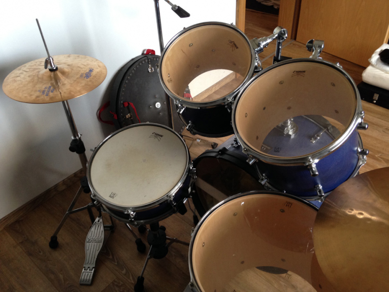Photo annonce Sonor         Sonic Plus et cymbales Paiste