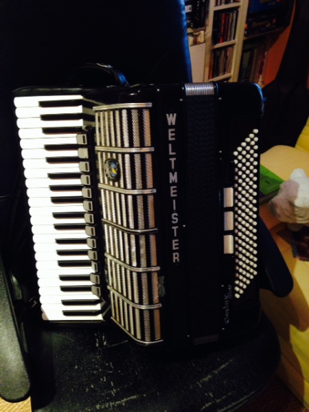Photo : Accordeon 120 Basses Weltmeister Cantus 5 V Deluxe