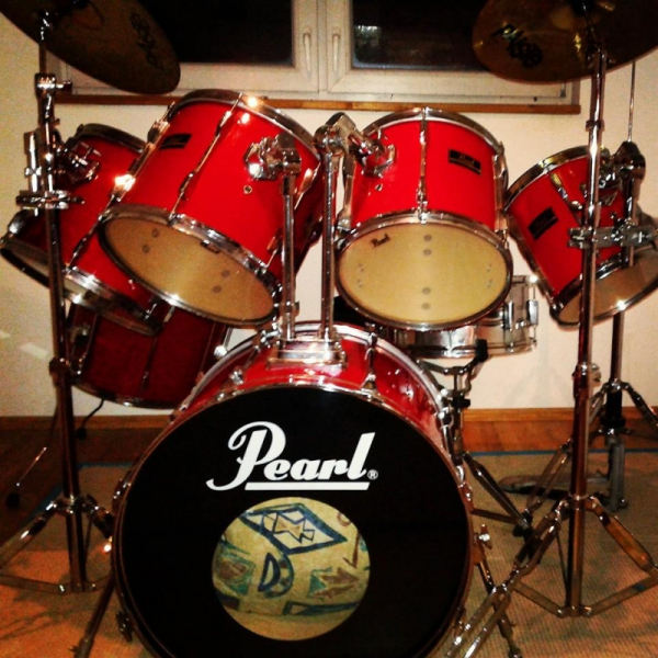 Photo : Pearl   Export   Rouge 7 futs