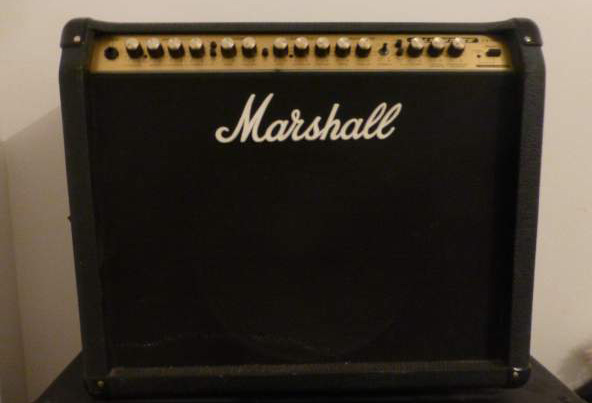 Photo annonce AMPLI  MARSHALL  VS100R combo hybride pour guitare