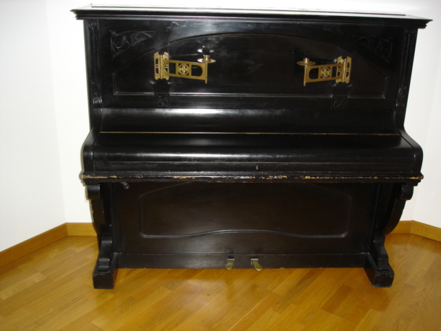 Photo : Piano   droit   Rohnig de 1905