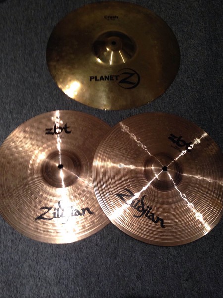 Photo : Zildjian Hi Hat ZBT 14 Cymbale Neuve