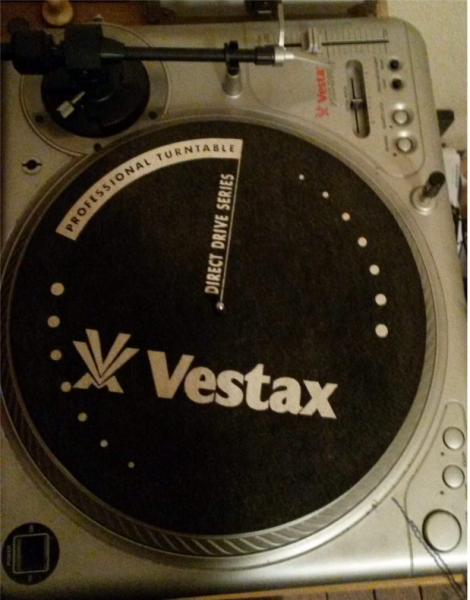 Photo annonce Vestax         PDX 2000 peu servie