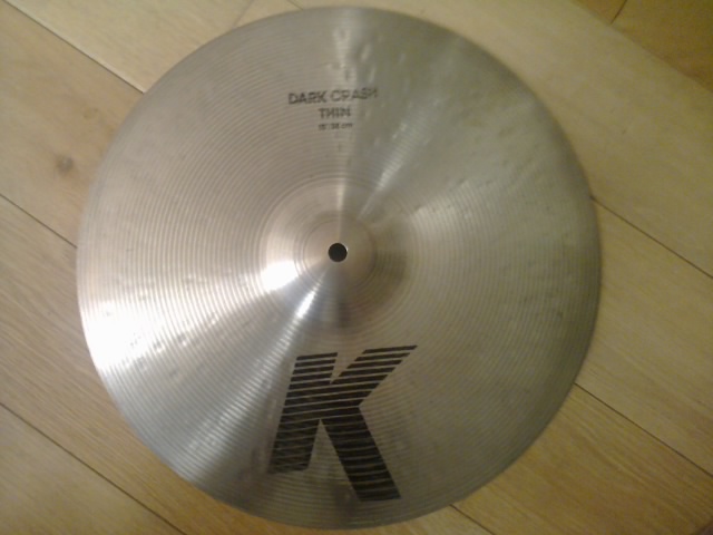 Photo : Zildjian K Dark Crash Thin cymbale 15