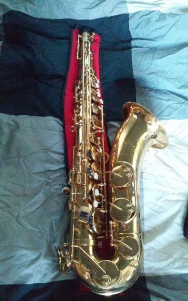Photo : Saxophone B&S Tenor Serie 1000
