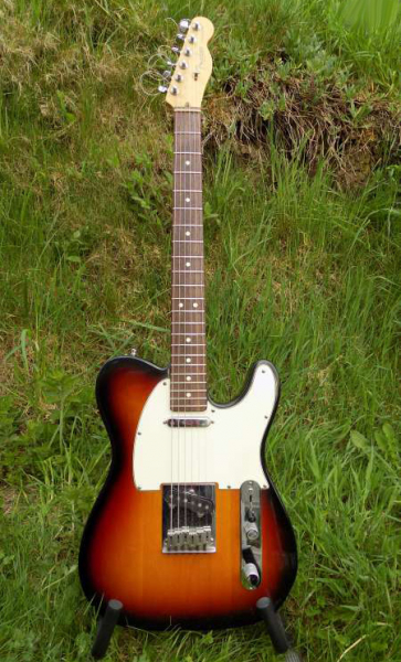 Photo : Fender Telecaster 3 tone sunburst USA