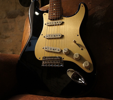 Photo : Fender custom shop 69 