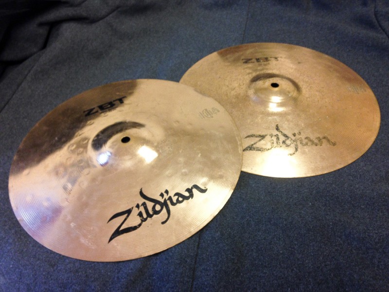 Photo annonce Zildjian ZBT Hi Hat 13