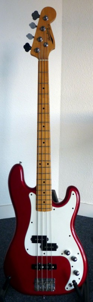 Photo annonce Precision  Bass  4 cordes Stanbury rouge