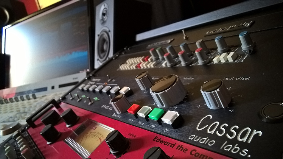 Photo : Mastering        en ligne Studio Cassar Audio Labs