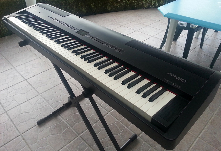 Roland FP 80 BK Clavier 88 notes Petite Annonce TrocMusic