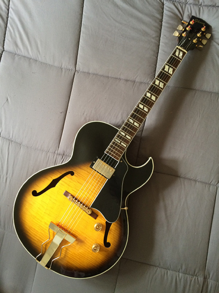 Photo : Gibson    ES   175 Herb Ellis ES 165