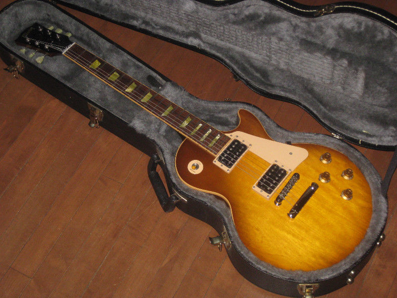 Photo : Gibson Les Paul Classic et Traditional