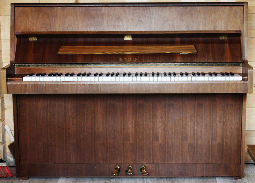 Photo : Piano  d  etude  Heineman 110 entierement regle