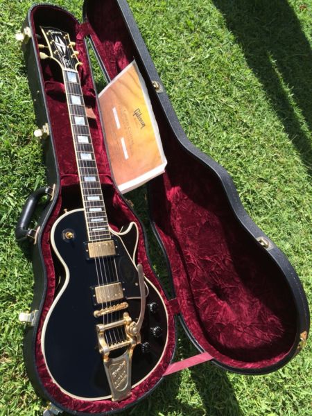 Photo : Gibson  Les Paul Boutique Personnalisee
