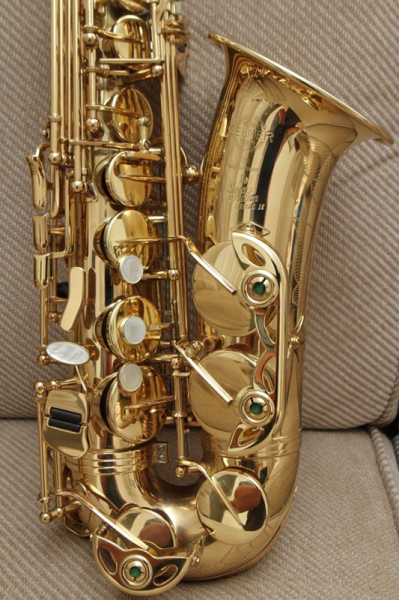 Photo : SELMER    alto   super action serie II saxophone