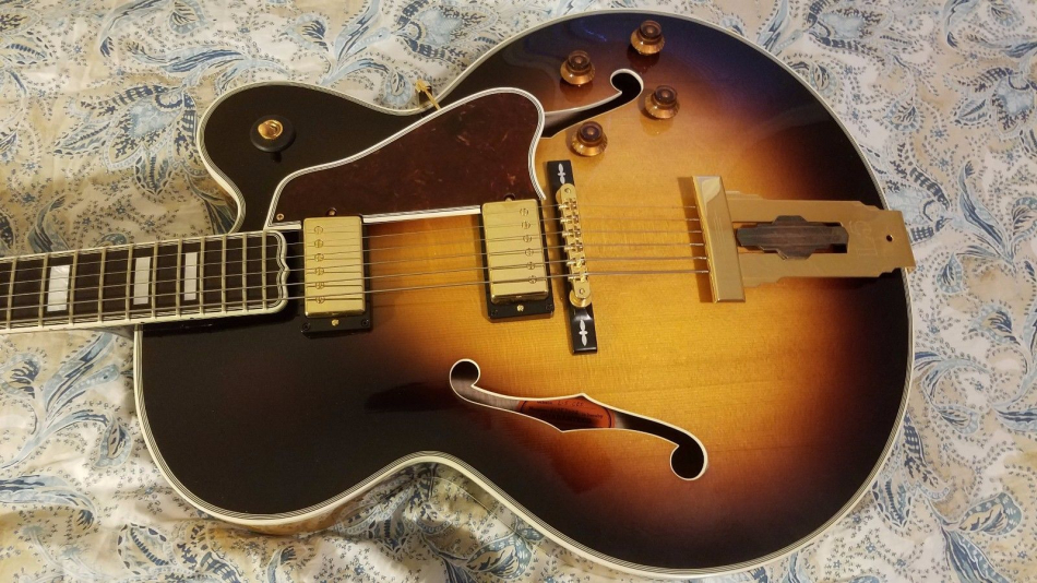 Photo : Gibson    L5    CES Vintage Sunburst 2013