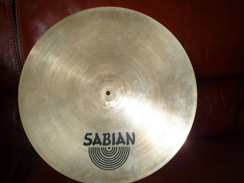 Photo annonce Sabian  Ride  20 pouces cymbale flat bell
