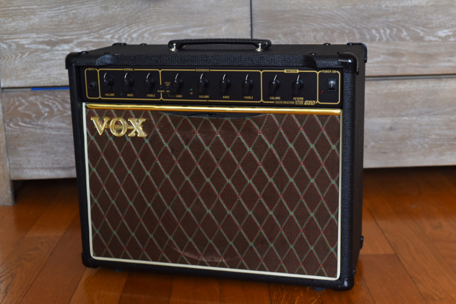 Photo annonce VOX      30      watts VR30R