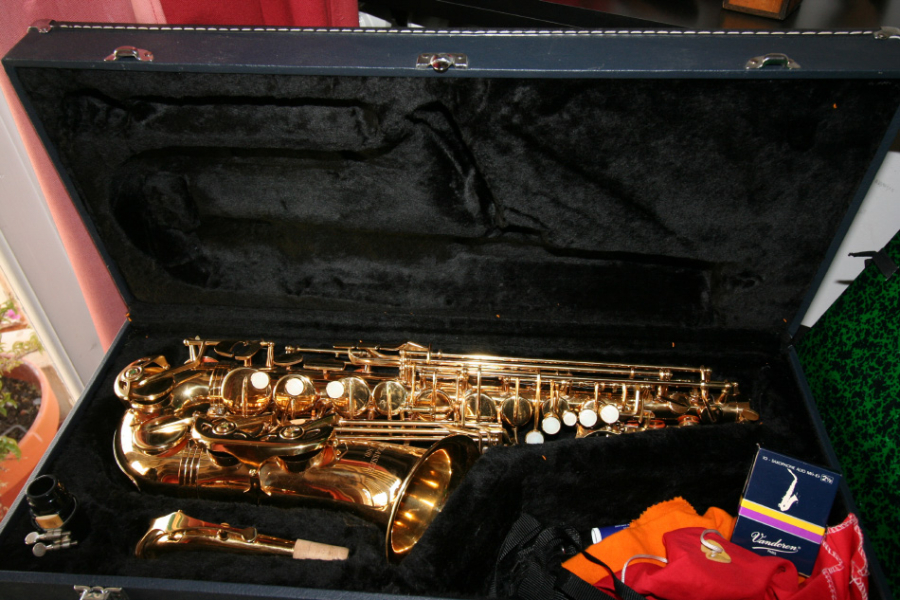 Photo : Saxophone  alto  Strasser 500