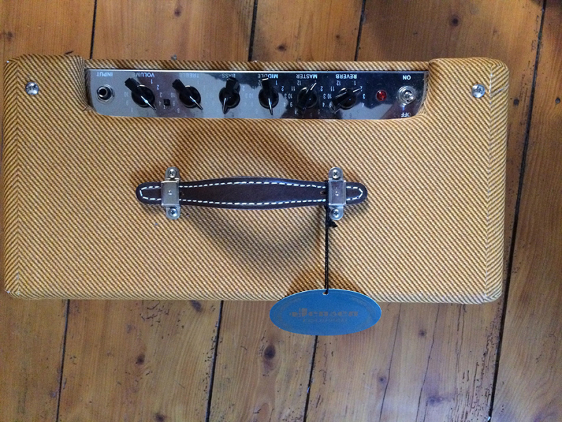 Photo annonce Fender   Blues   Junior Lacquered Tweed HP