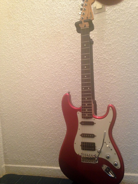 Photo annonce Fender Stratocaster HSS japonaise 