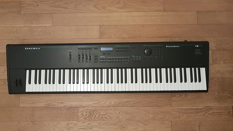 Photo annonce KURZWEIL         PC 88 88 notes toucher piano