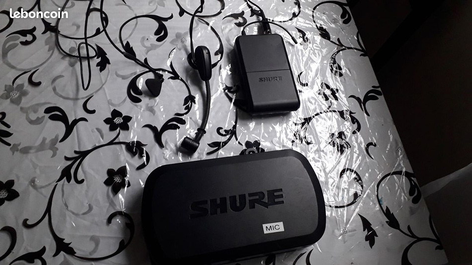 Photo : HF      SHURE    PG Wireless Systeme complet
