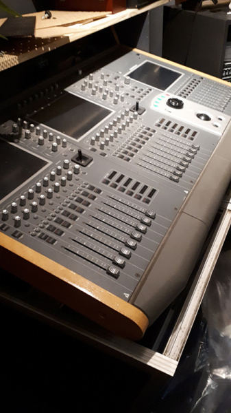 Photo : Console de mixage Soundtracs DS 3 Digital Pro