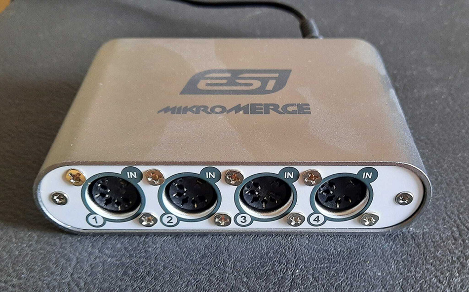 Photo annonce ESI      MIDI    MERGER Compact 4