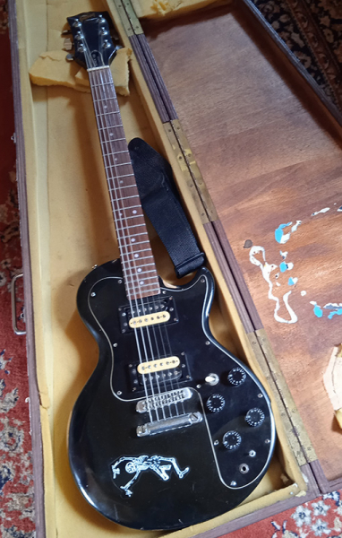 Photo : Gibson        Sonex 180 Custom