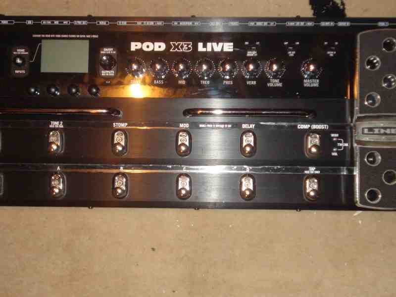 Photo / Image LINE 6 POD X3 LIVE & boite d origine Photo annonce LINE 6 POD X3 LIVE & boite d origine