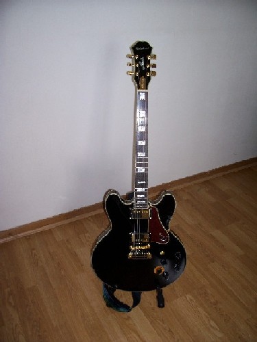 Photo annonce Epiphone BBking lucille + ampli Line6 30W