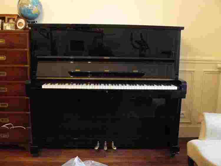 Photo : Piano droit