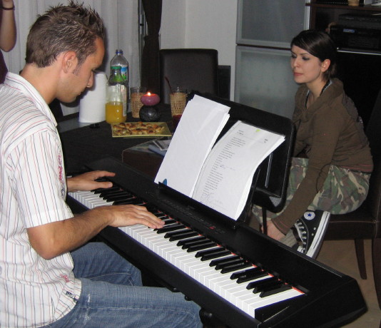 Photo : Piano Kawai ES 1