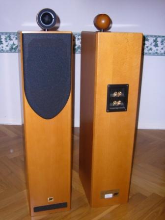 Photo : Enceintes Colonnes JM Reynaud Cantabile