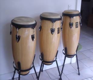 Photo annonce 3 CONGAS CLUB SALSA AVEC PIEDS