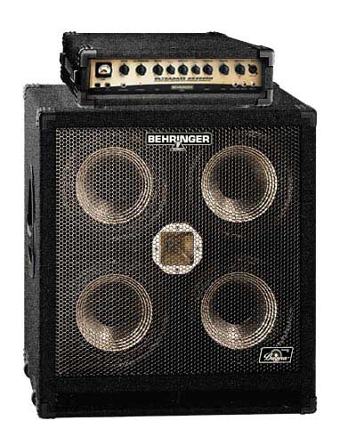 Photo : Behringer ULTRABASS BX4500H & BA410
