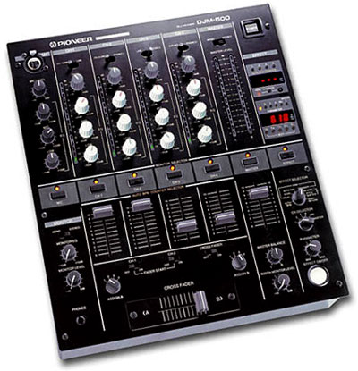 Photo : PIONEER DJM 500